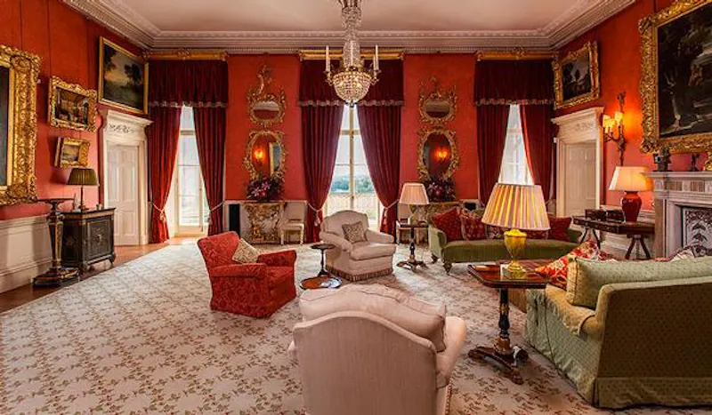 Opulent Wrotham stately, A40 (photo 13)