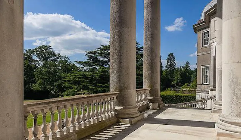 Opulent Wrotham stately, A40 (photo 21)