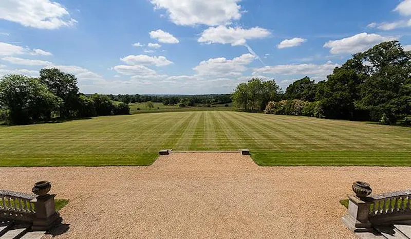 Views - country at Opulent Wrotham stately, A40 (photo 34)
