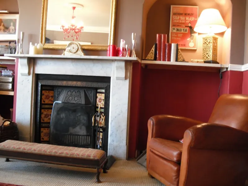 Fireplace at Film location E336 in Somerset (photo 13)