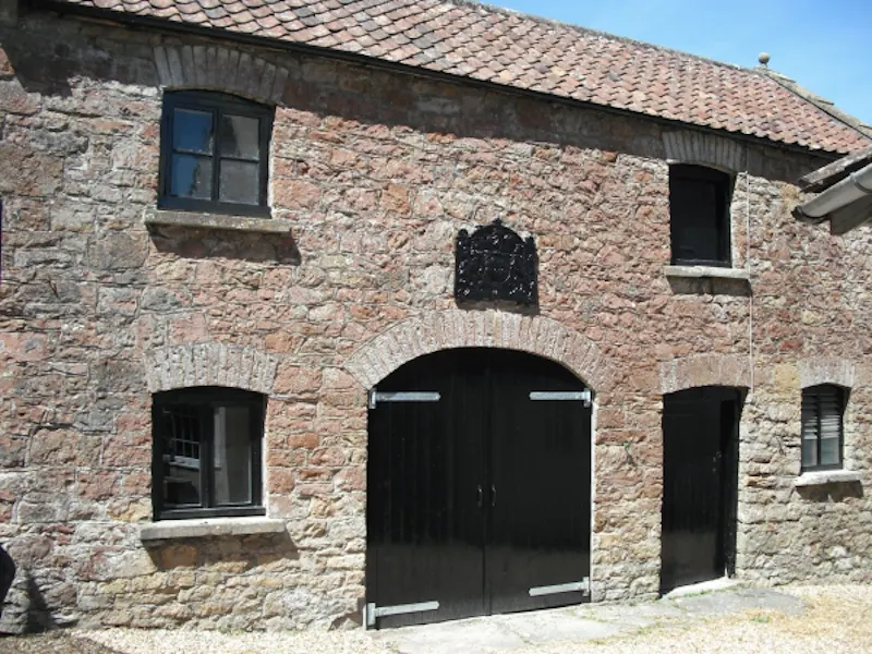 Stable / Outbuildings at Film location E336 in Somerset (photo 21)