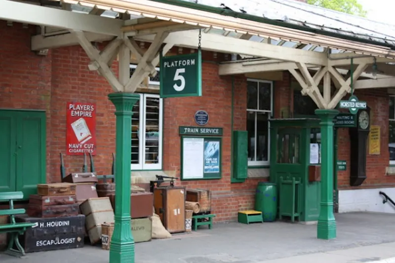 Heritage steam railway , V145 (photo 4)