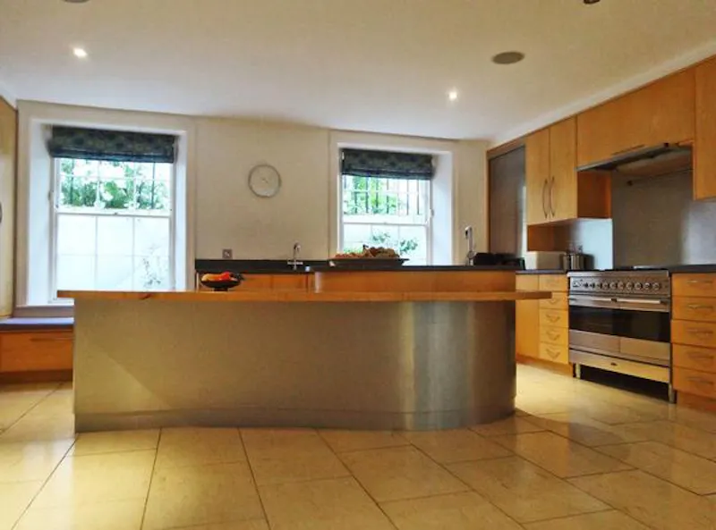 Colourful Clapham townhouse, A1234 (photo 3)