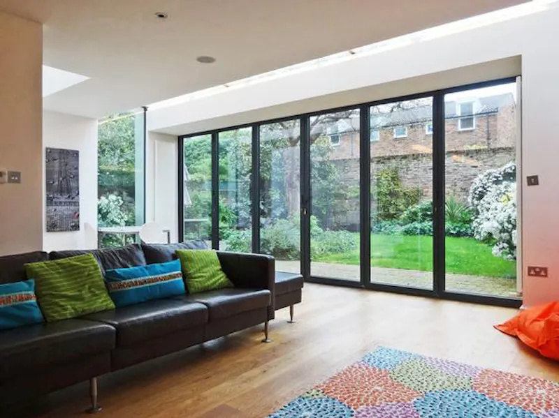 Colourful Clapham townhouse, A1234 (photo 13)
