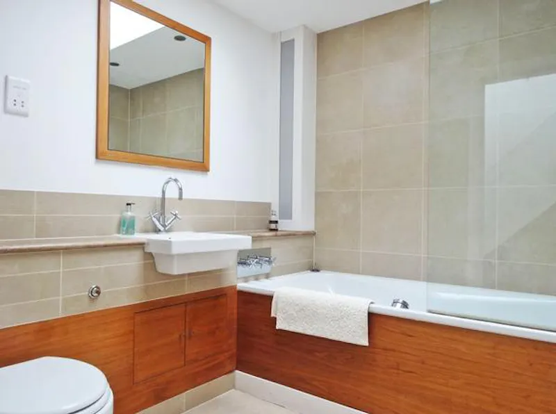 Colourful Clapham townhouse, A1234 (photo 31)