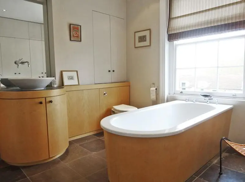 Bathroom at Colourful Clapham townhouse, A1234 (photo 35)