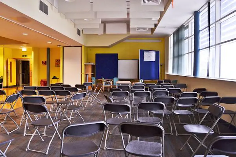 Versatile Haringey college, J208 (photo 12)
