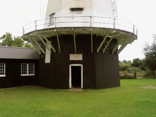 Working windmill in Horsham, Q45