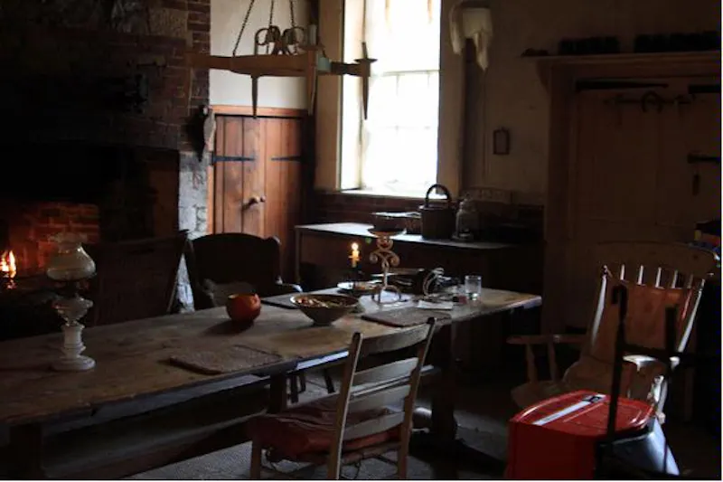 Authentic Petersfield house, A1243 (photo 5)