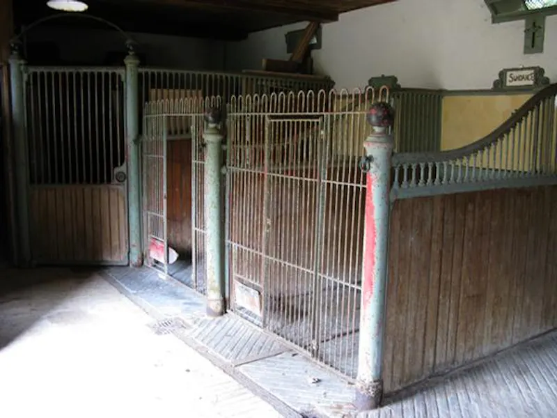 Authentic Petersfield house, A1243 (photo 61)