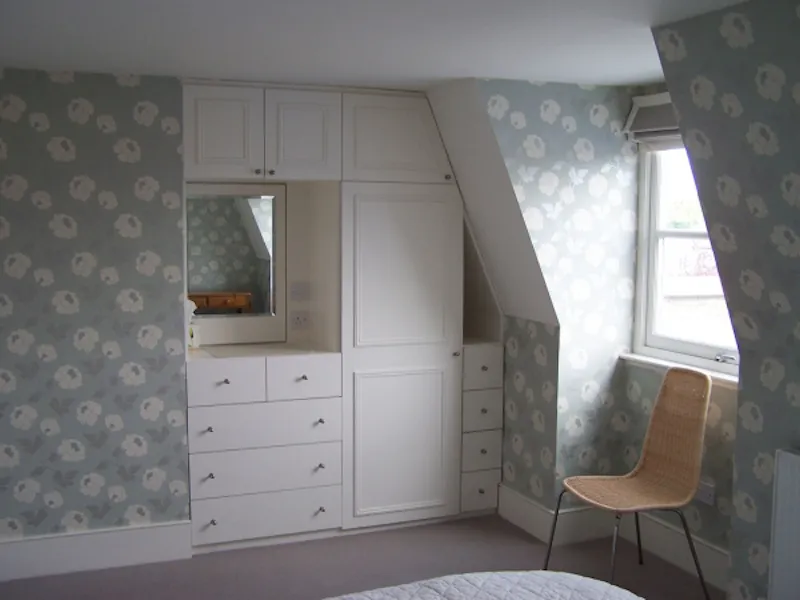 East Acton family home, B1533 (photo 11)