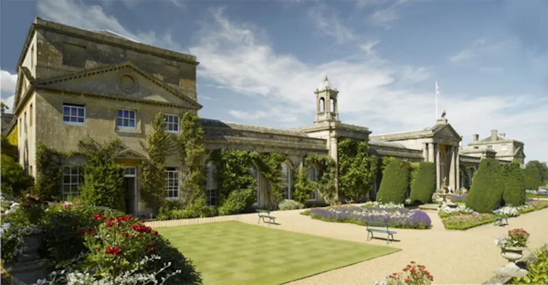 Calne country house & gardens, A45 (photo 9)