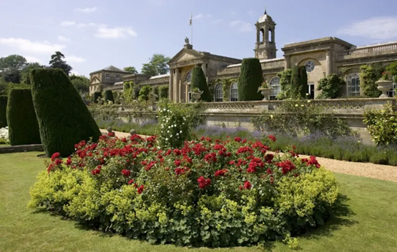 Calne country house & gardens, A45 (photo 15)
