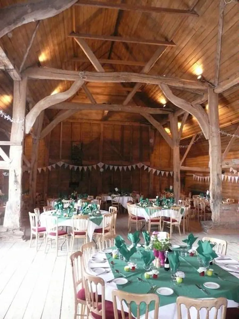 Historic Chalk Valley rural farm, M271 (photo 10)