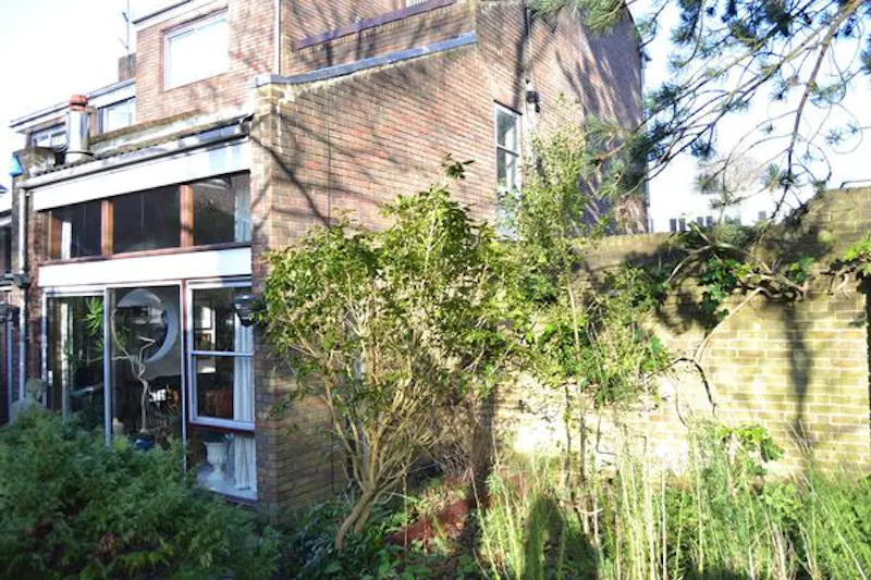 French doors at Film location D2038 in London (photo 1)