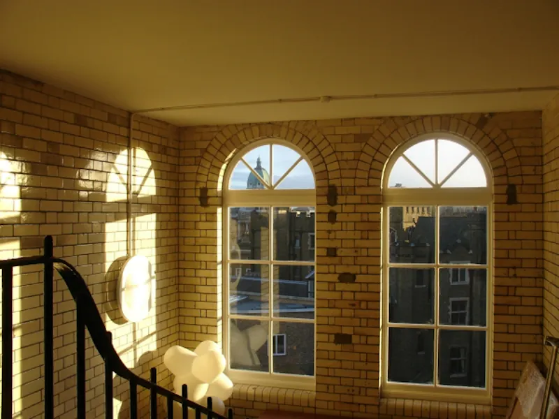 Waterloo penthouse in old school , F980 (photo 3)