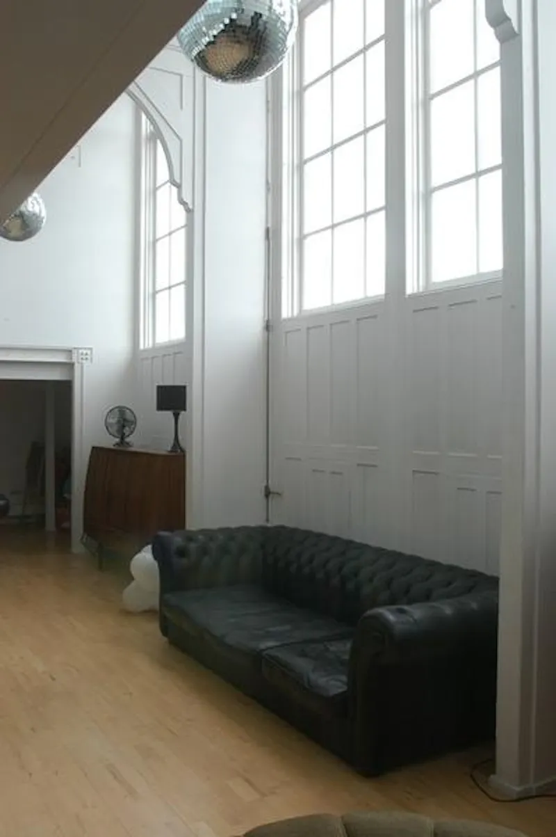 Waterloo penthouse in old school , F980 (photo 17)