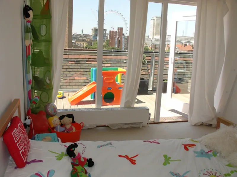 Bedroom - child's at Waterloo penthouse in old school , F980 (photo 21)