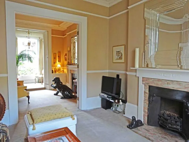 Through drawing room at Beautiful Bayswater townhouse, A1237 (photo 7)