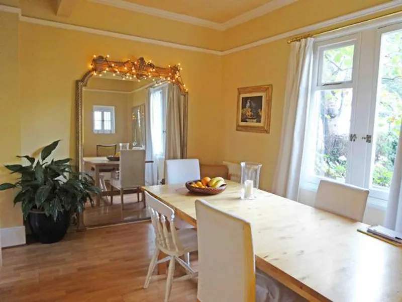 Dining room at Beautiful Bayswater townhouse, A1237 (photo 20)