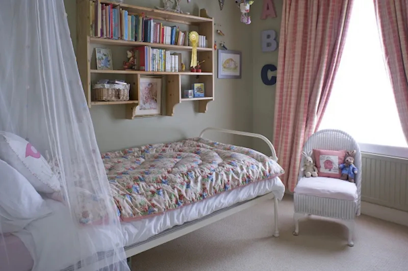 Film location E337 in West Sussex (photo 27)