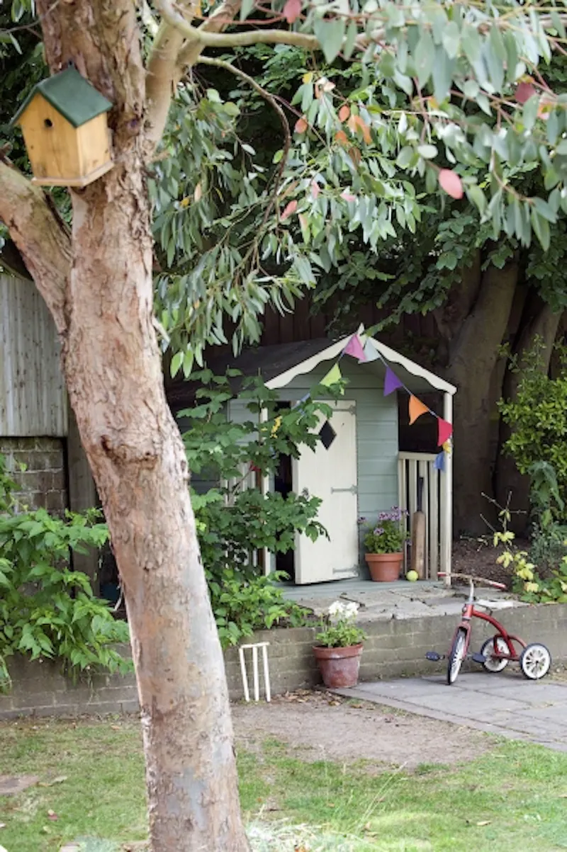 Shed at Film location E337 in West Sussex (photo 35)