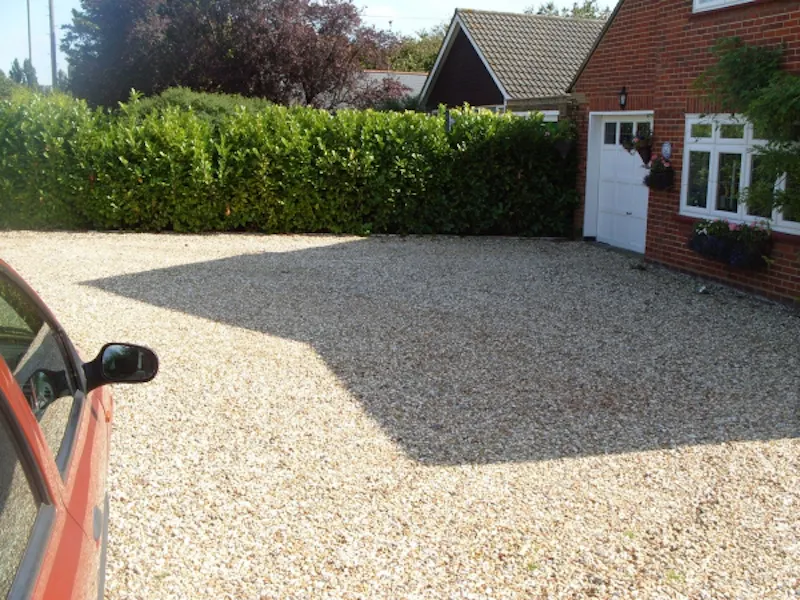 Suburban home in Shepperton, D2042 (photo 18)