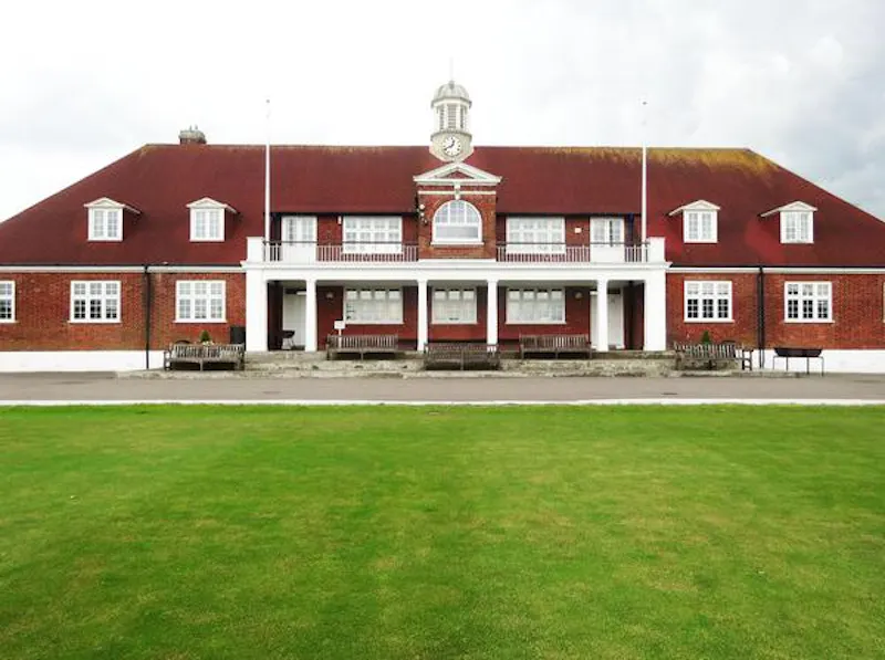 Traditional public school, J008 (photo 51)
