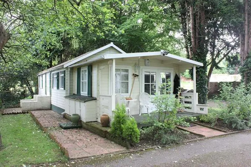 Summer house at American style Esher house, D797 (photo 72)
