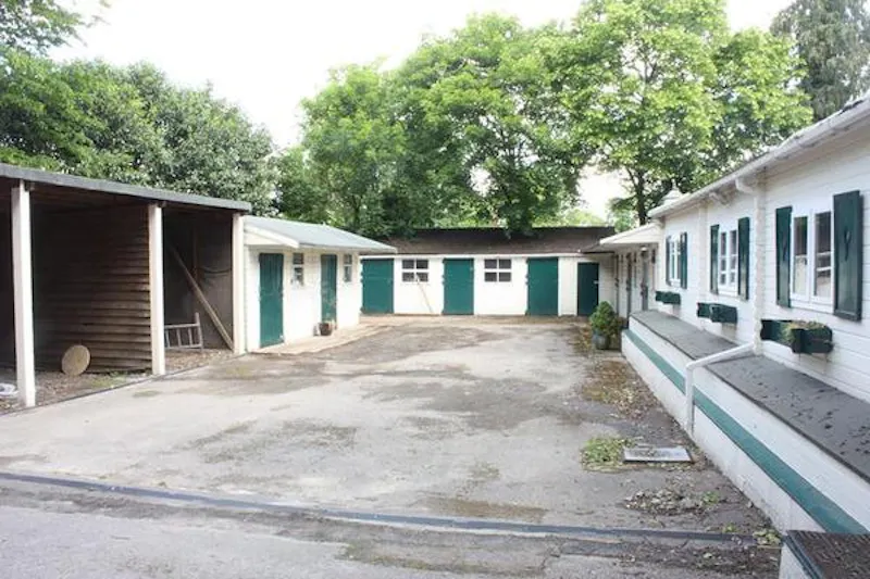 Stable / Outbuildings at American style Esher house, D797 (photo 78)