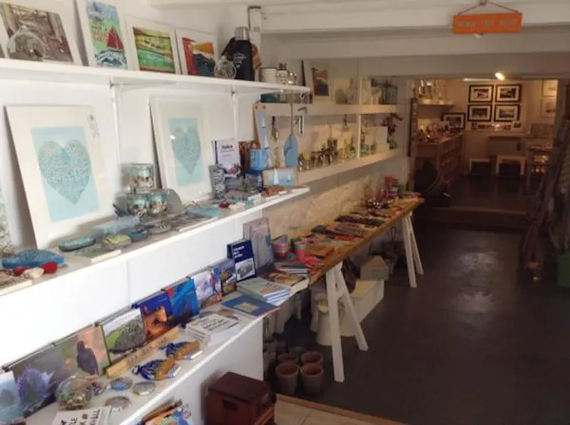 Film location SHOP32 in Cornwall (photo 6)