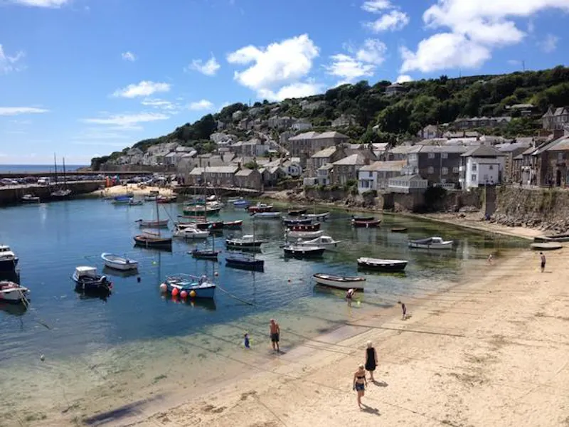 Views - sea at Film location SHOP32 in Cornwall (photo 13)