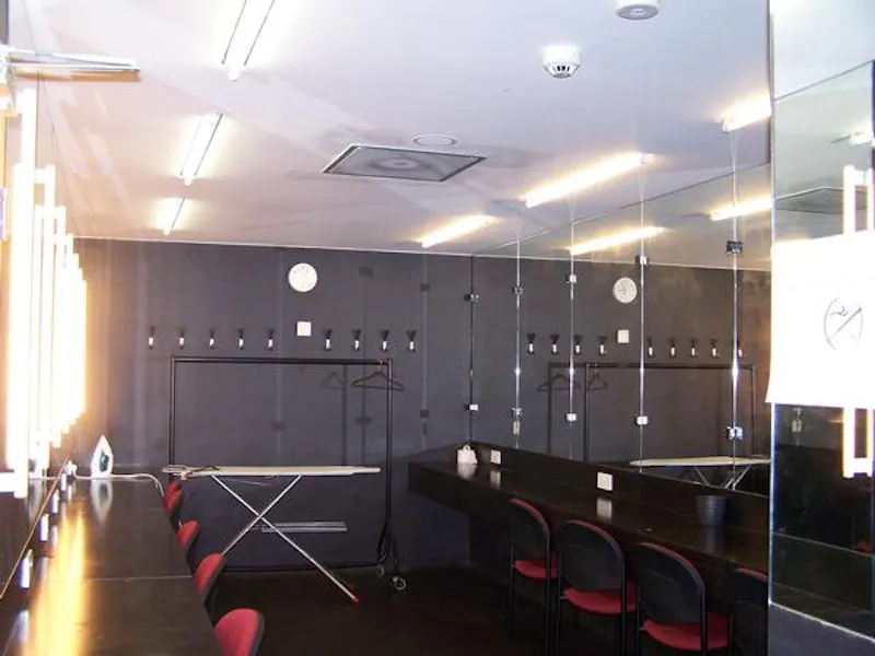 Modern Greenwich dance complex, V146 (photo 32)