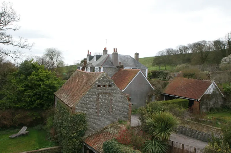 Countryside at Film location L623 in East Sussex (photo 1)