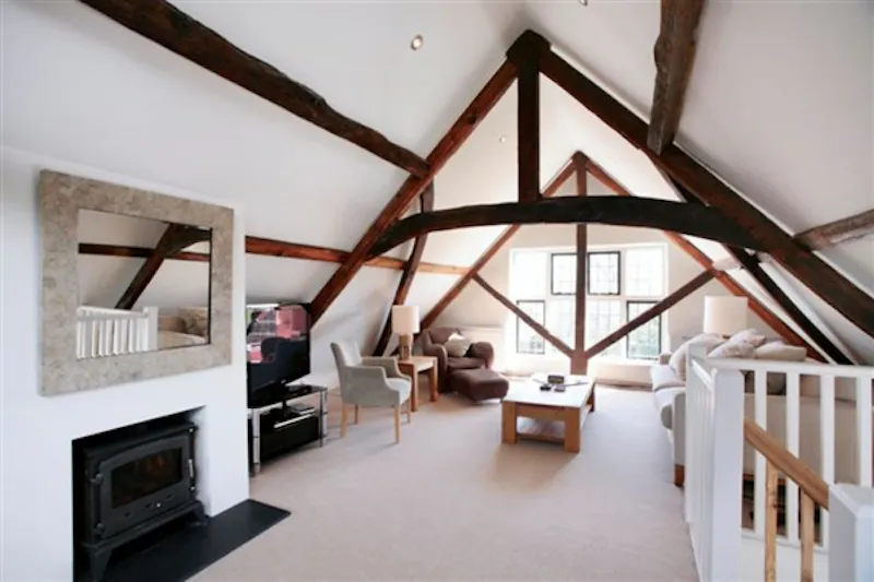 Beams at Film location L623 in East Sussex (photo 8)