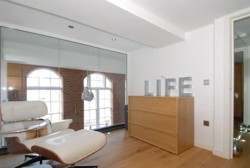 Study at Clapham mezzanine apartment, F982 (photo 13)