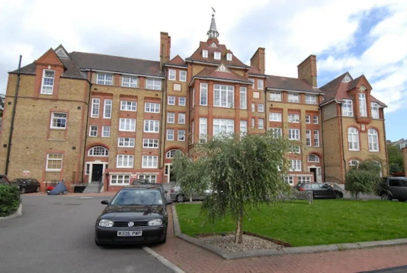 Clapham mezzanine apartment, F982 (photo 16)