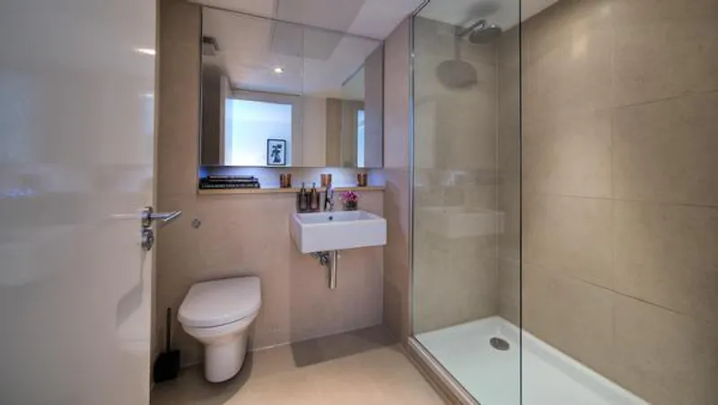 Shower at Surrey Quays penthouse, K279 (photo 8)