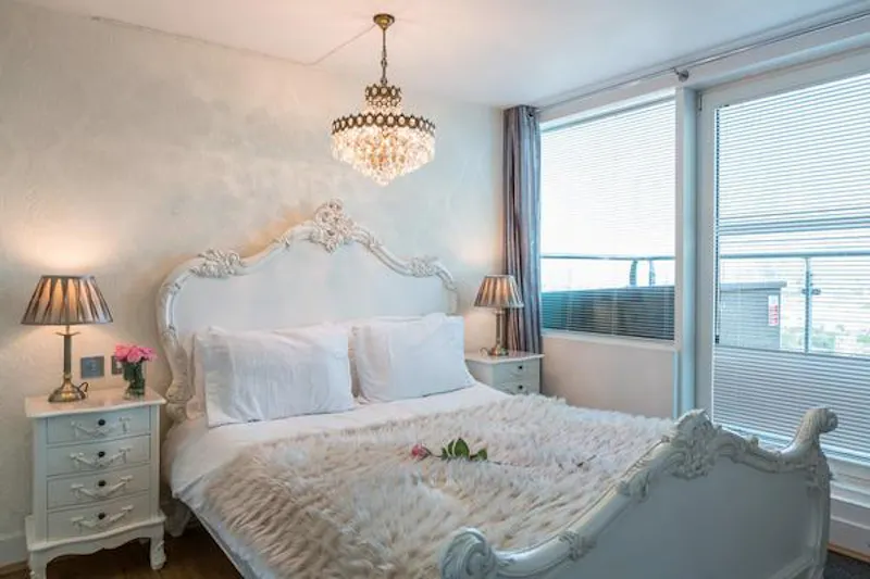 Bedroom at Surrey Quays penthouse, K279 (photo 10)