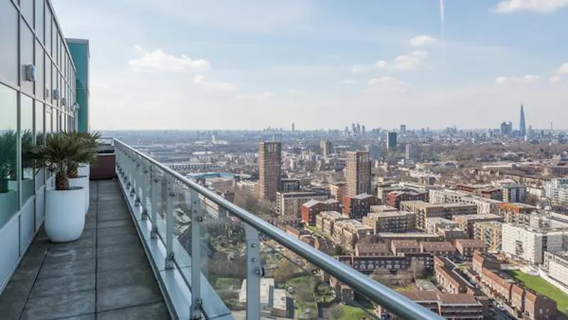 Surrey Quays penthouse, K279 (photo 13)