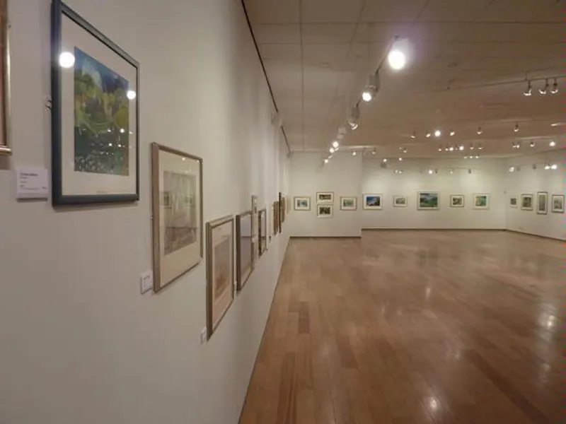 Pall Mall galleries, P579 (photo 2)