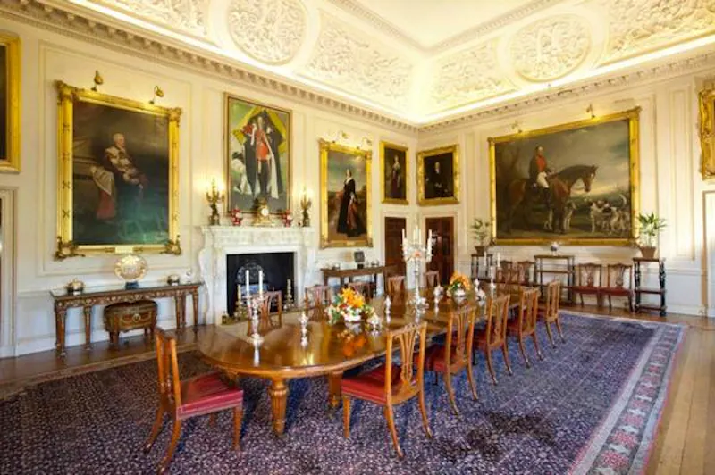 Dining room at Leeds Country Estate , A217 (photo 28)
