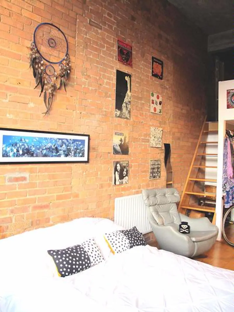 Exposed brick at Bohemian Clapton loft, F983 (photo 5)