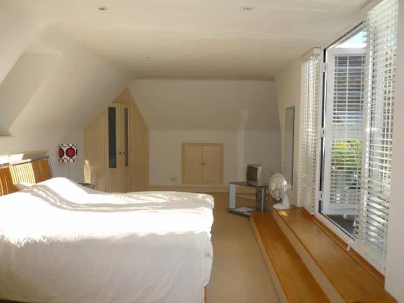 Attic at Winchmore Hill Victorian house, B1540 (photo 26)