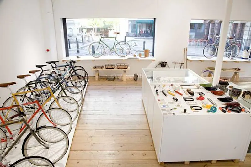 Cycle shop in Shoreditch, Q46 (photo 3)