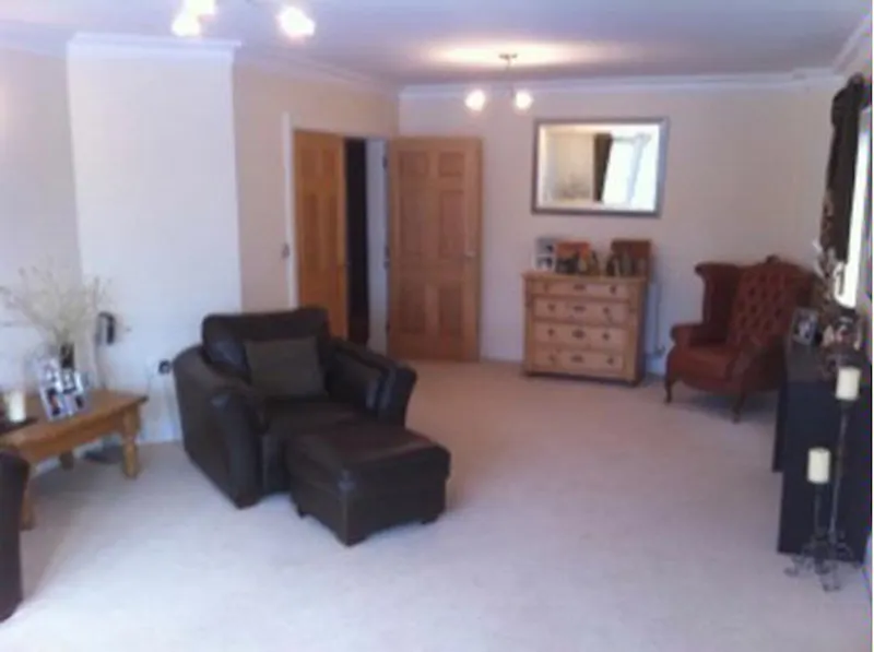Film location D2055 in Cheshire (photo 10)