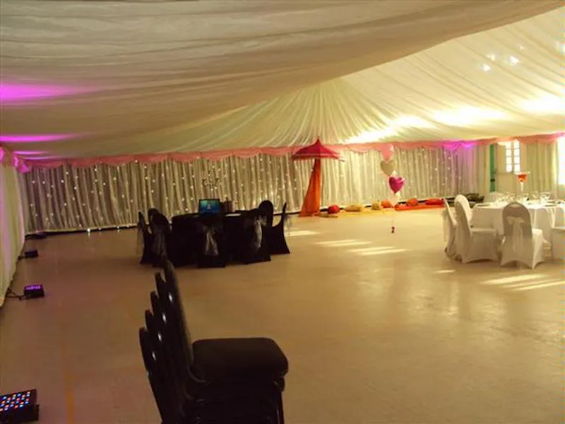 Hayes community centre, P581 (photo 5)