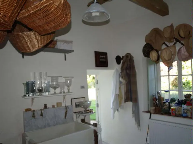 Rural house in Woodstock, A1256 (photo 4)