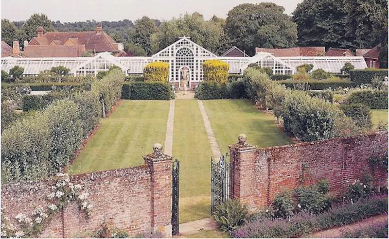 Scenic 16th century park in Woking, A523 (photo 18)