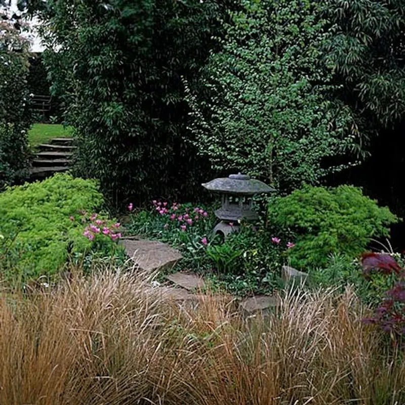 Scenic 16th century park in Woking, A523 (photo 50)